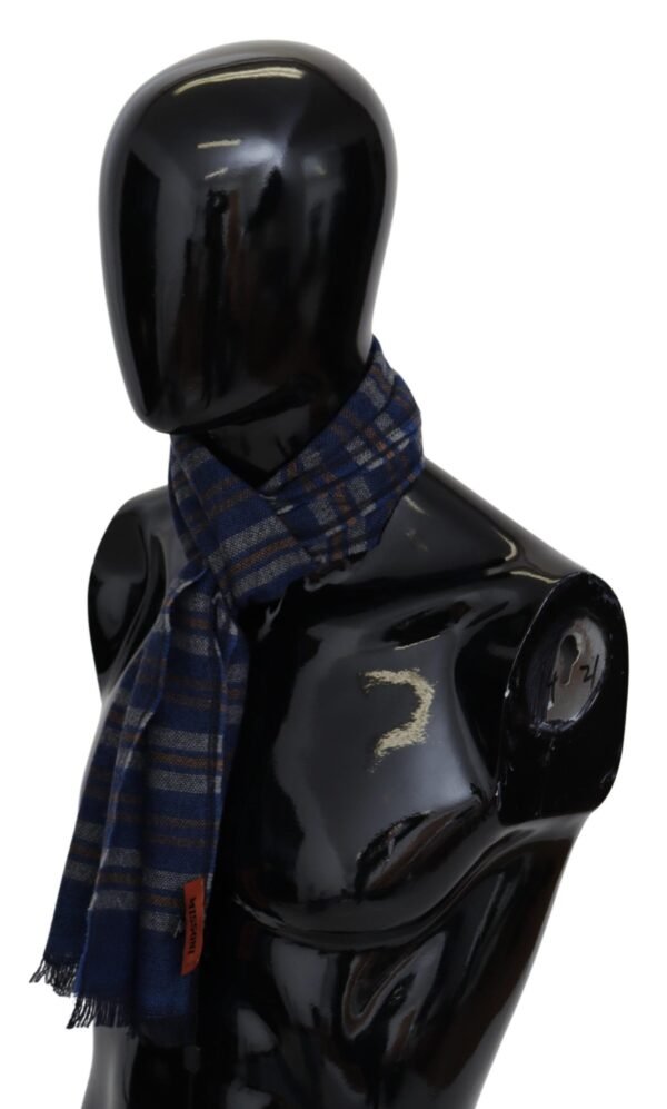 Missoni Chic Multicolor Wool Scarf Unisex Fringed Design - Image 4