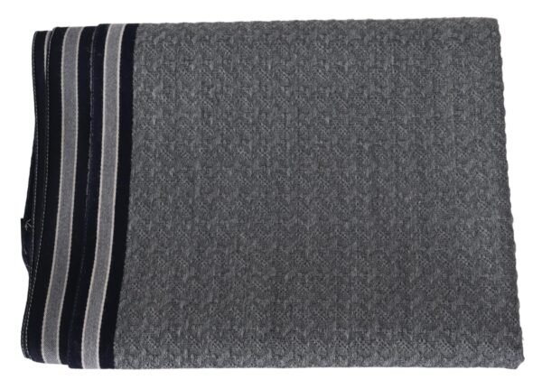 Missoni Elegant Gray Wool Scarf with Signature Stripes - Image 4
