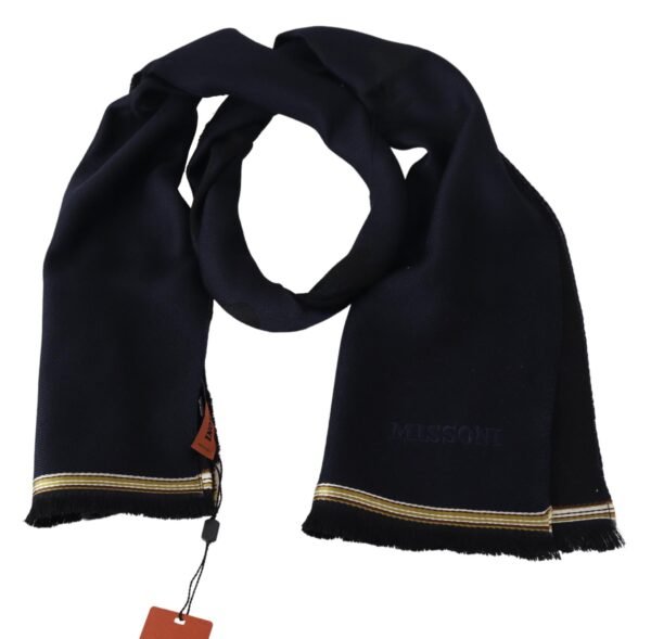Missoni Elegant Unisex Wool Scarf with Embroidered Logo - Image 3