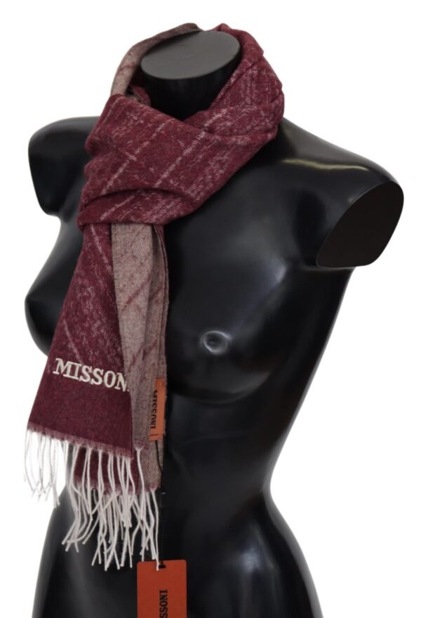 Missoni Elegant Cashmere Fringed Scarf - Image 2