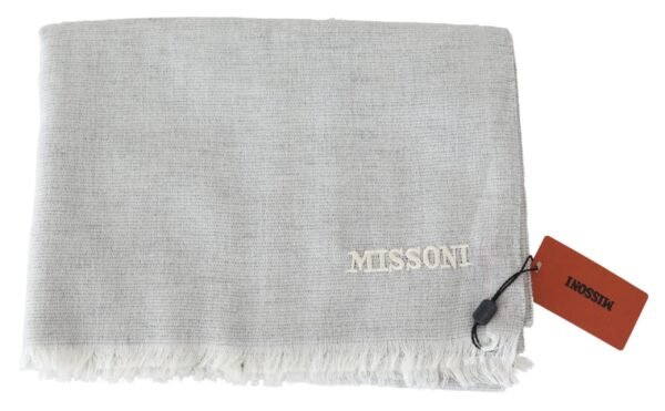 Missoni Elegant Wool Scarf with Signature Embroidery - Image 3