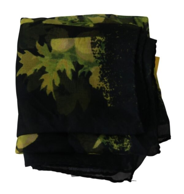 GF Ferre Elegant Floral Silk Scarf - Image 5