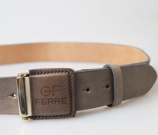 GF Ferre Elegant Leather Fashion Belt with Engraved Buckle - Image 2