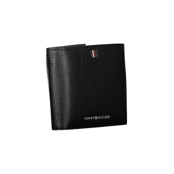 Tommy Hilfiger Sleek Black Leather Wallet with Ample Storage - Image 3