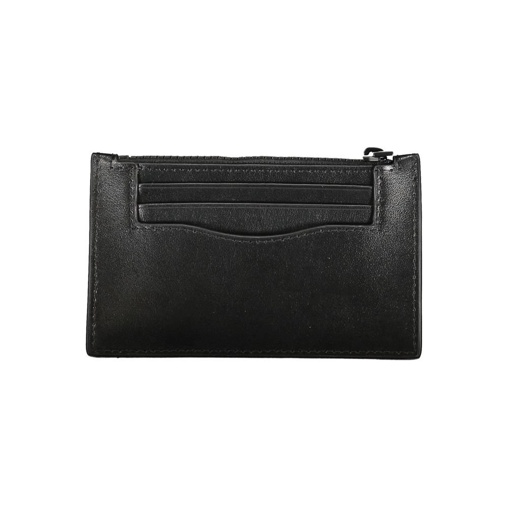 Calvin Klein Elegant Leather Zip Wallet in Timeless Black - Image 2