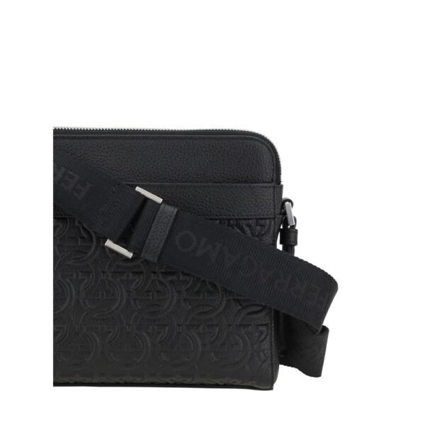 Ferragamo Gancini pattern Shoulder Bag - Image 4