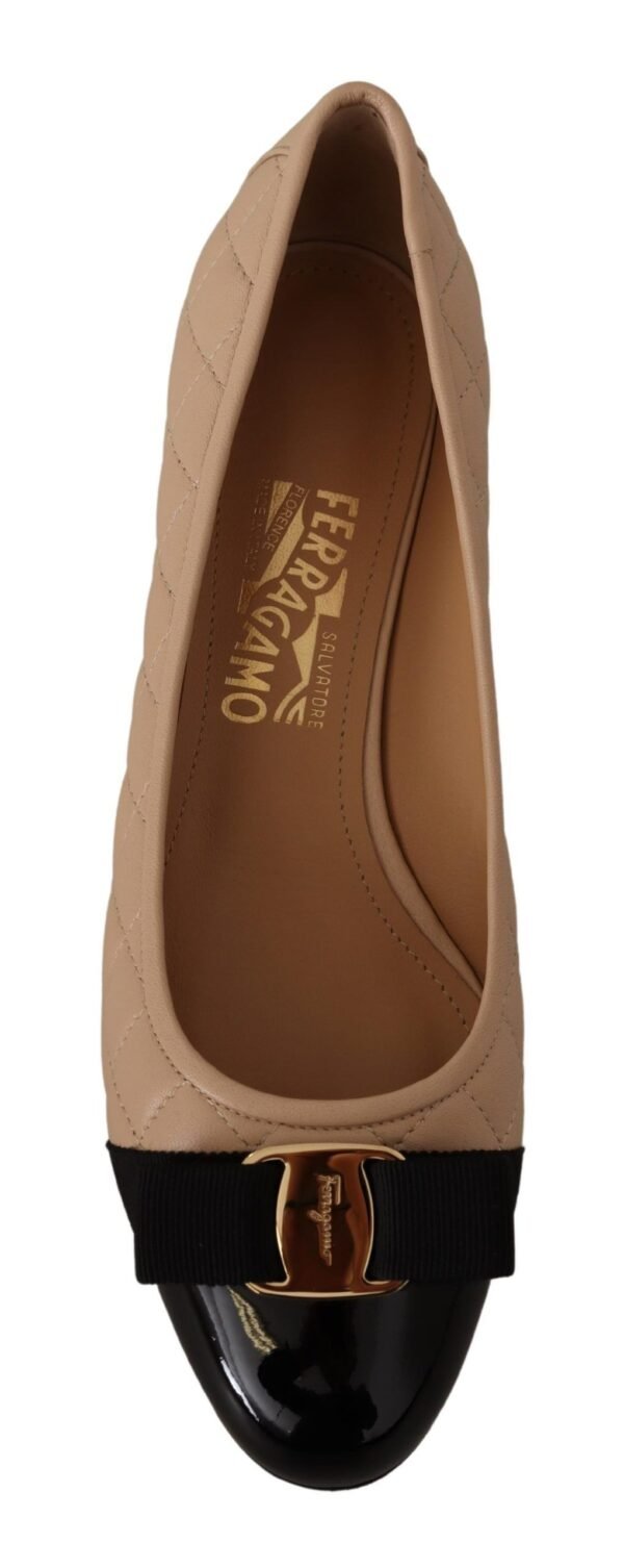Salvatore Ferragamo Elegant Quilted Leather Pumps in Beige and Black - Image 6