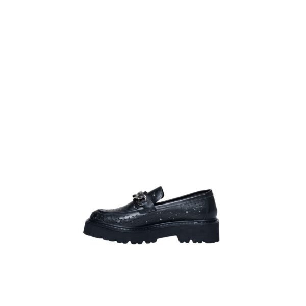 Cult Black Leather Flat Shoe - Image 2