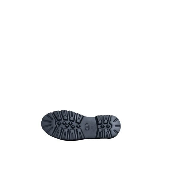 Cult Black Leather Flat Shoe - Image 3