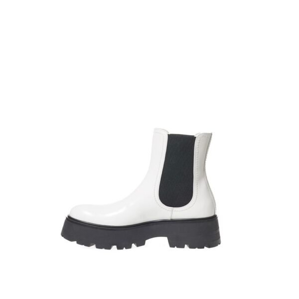 Alexander McQueen Elegant Monochrome Leather Boots - Image 5