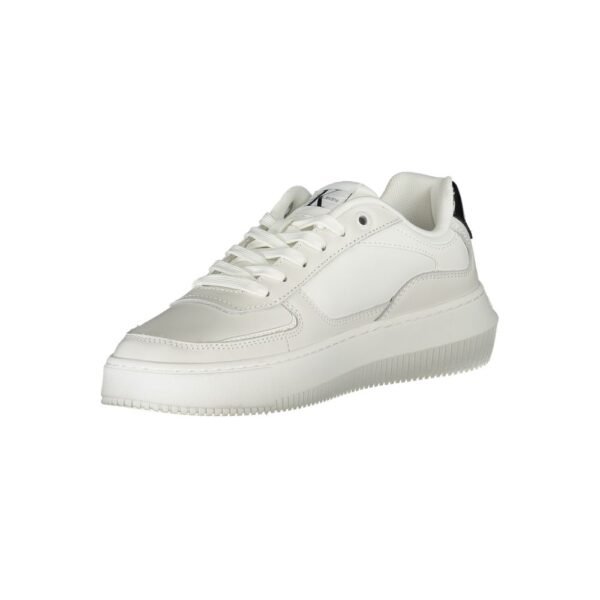 Calvin Klein Sleek White Lace-Up Sneakers with Contrast Details - Image 3